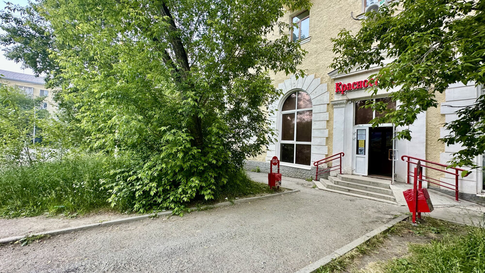 Екатеринбург, ул. Старых Большевиков, 24 (Эльмаш) - фото готового бизнеса (5)