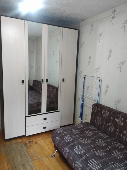 Екатеринбург, ул. Ленинградская, 18 (Юго-Западный) - фото комнаты (2)