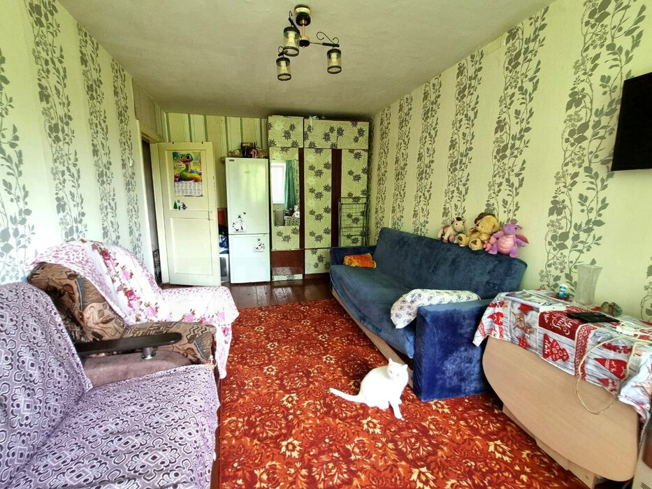 г. Кировград, ул. Дзержинского, 25 (городской округ Кировградский) - фото квартиры (4)