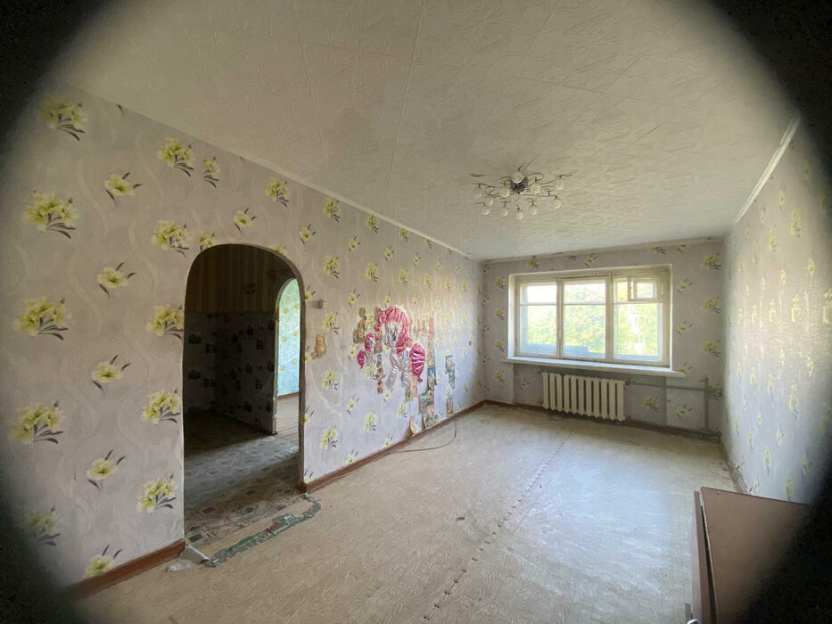 п. Рефтинский, ул. Гагарина, 12 (городской округ Рефтинский) - фото комнаты (7)