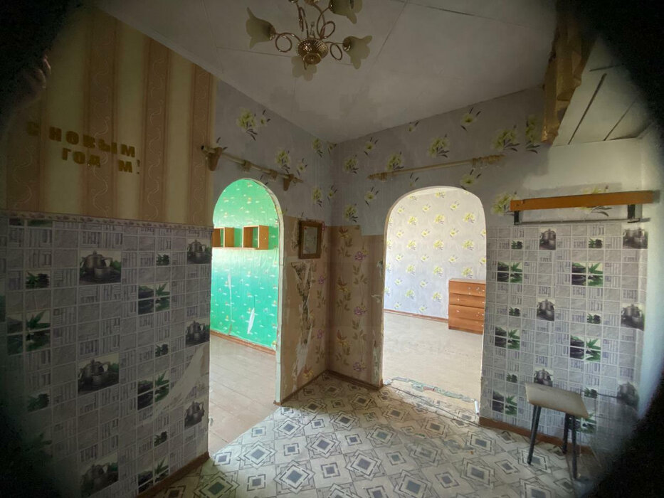 п. Рефтинский, ул. Гагарина, 12 (городской округ Рефтинский) - фото комнаты (8)