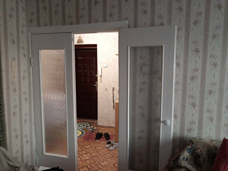 поселок городского типа Малышева, ул. Февральская, 1а (городской округ Малышевский) - фото квартиры (7)