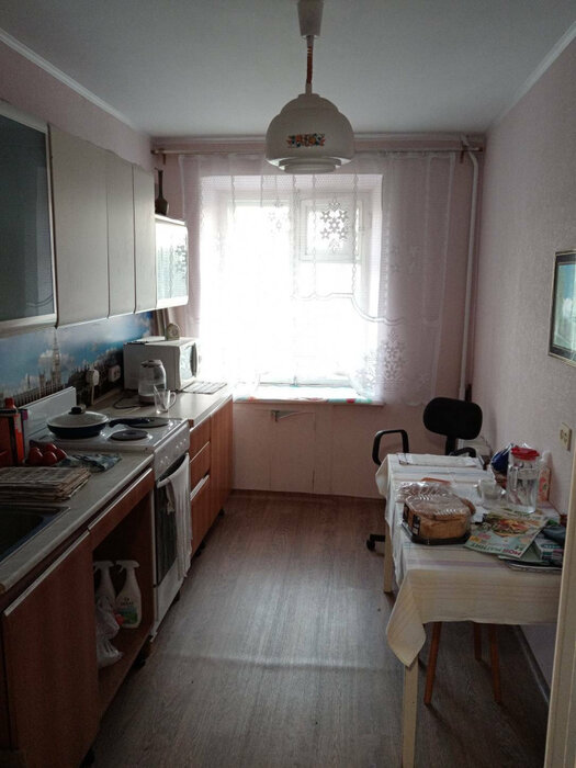 поселок городского типа Малышева, ул. Февральская, 1а (городской округ Малышевский) - фото квартиры (8)