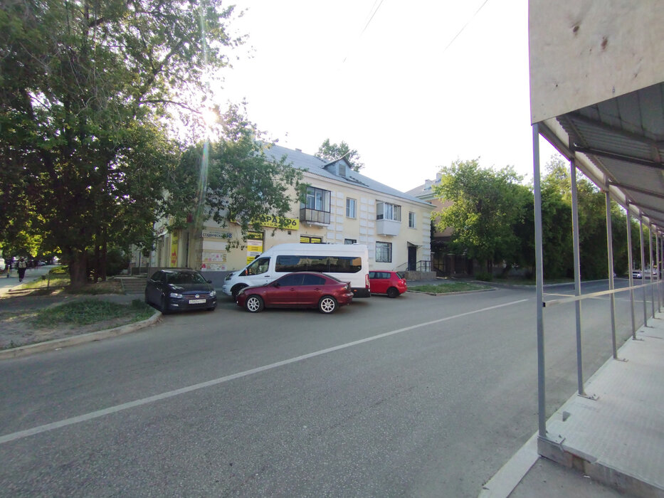 Екатеринбург, ул. Малышева, 141 (Втузгородок) - фото торговой площади (1)