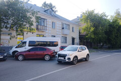 Екатеринбург, ул. Малышева, 141 (Втузгородок) - фото торговой площади