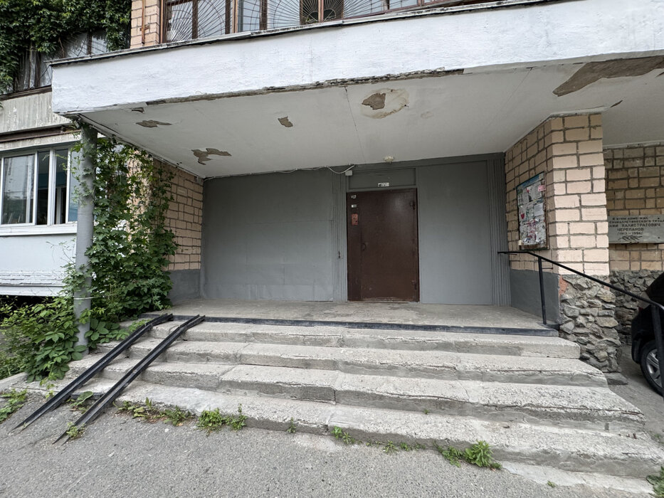 Екатеринбург, ул. Азина, 40 (Центр) - фото квартиры (2)