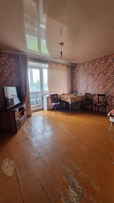 г. Артемовский, ул. Полярников, 33 (городской округ Артемовский) - фото квартиры (3)