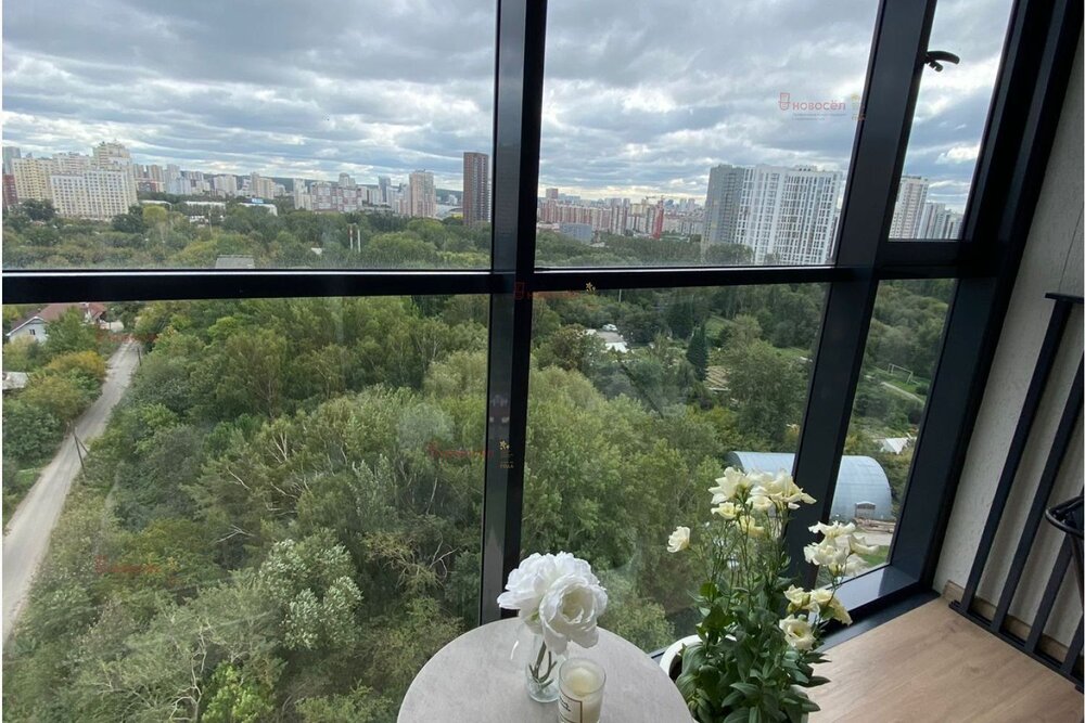 Екатеринбург, ул. Островского, 2/2 (Автовокзал) - фото квартиры (4)