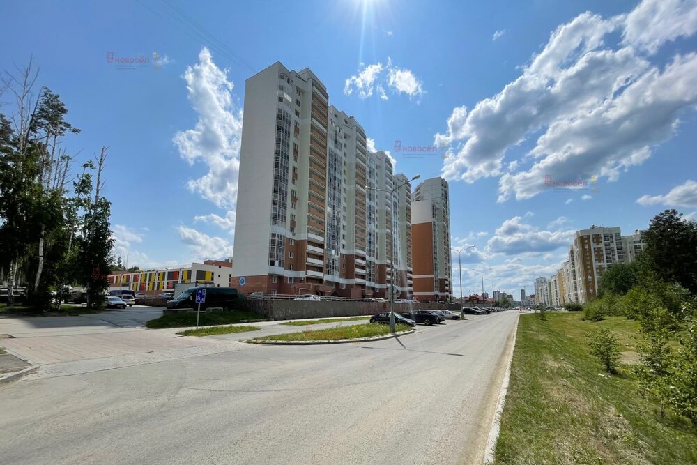Екатеринбург, ул. Мехренцева, 9 (УНЦ) - фото квартиры (2)
