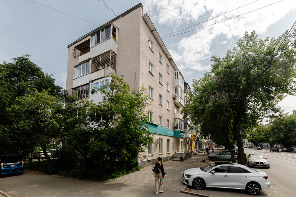 Екатеринбург, ул. 8 Марта, 127 (Автовокзал) - фото квартиры (1)