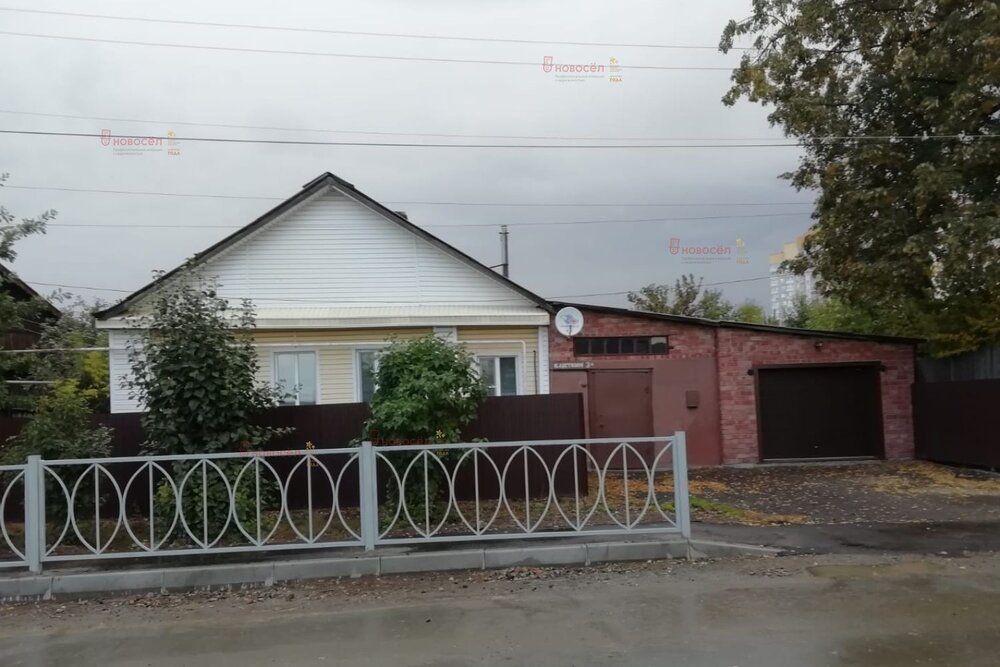 г. Верхняя Пышма, ул. Клары Цеткин, 3а (городской округ Верхняя Пышма) - фото дома (2)
