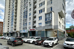 Екатеринбург, ул. Фурманова, 103 (Автовокзал) - фото торговой площади