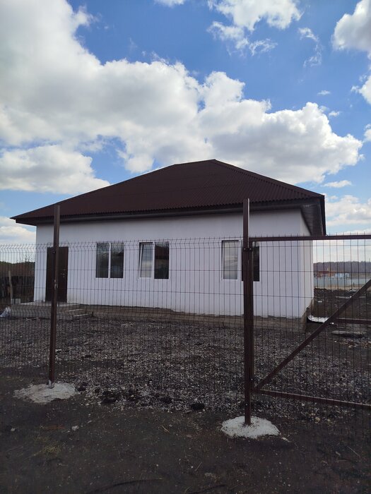 д. Брод, ул. Красноармейская, 41 (городской округ Город Каменск-Уральский) - фото дома (1)
