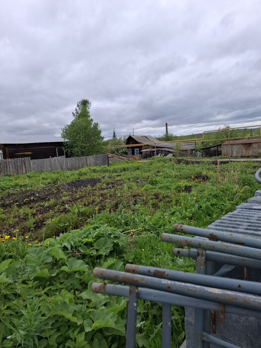 г. Дегтярск, ул. Серова, 27 (городской округ Город Дегтярск) - фото земельного участка (3)