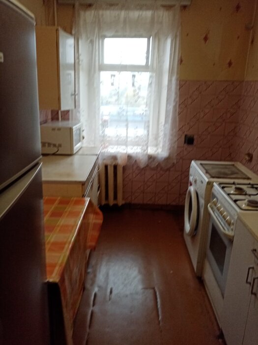 Екатеринбург, ул. Куйбышева, 102 (Шарташский рынок) - фото комнаты (8)