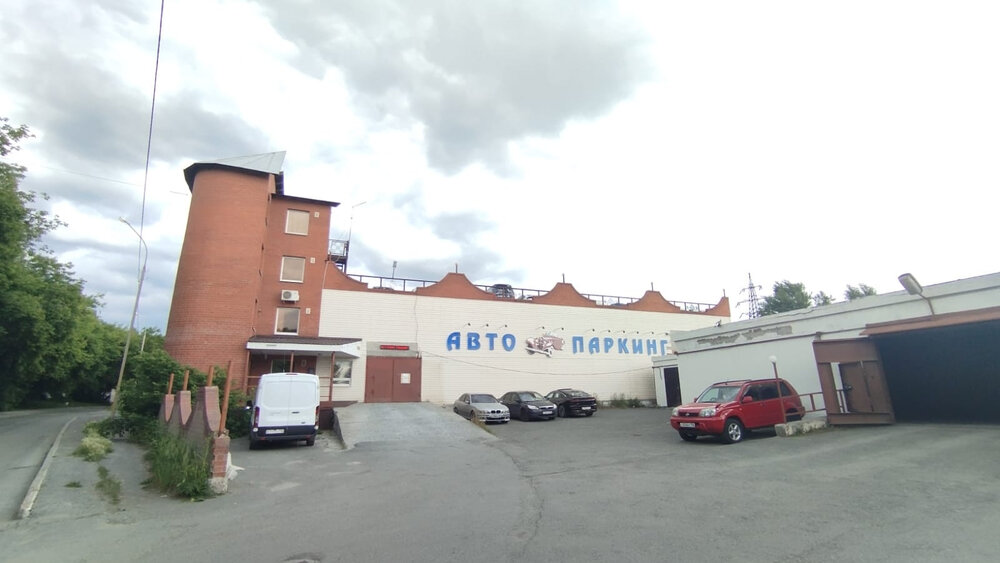 Екатеринбург, ул. Хрустальная, 40 (Синие Камни) - фото готового бизнеса (1)