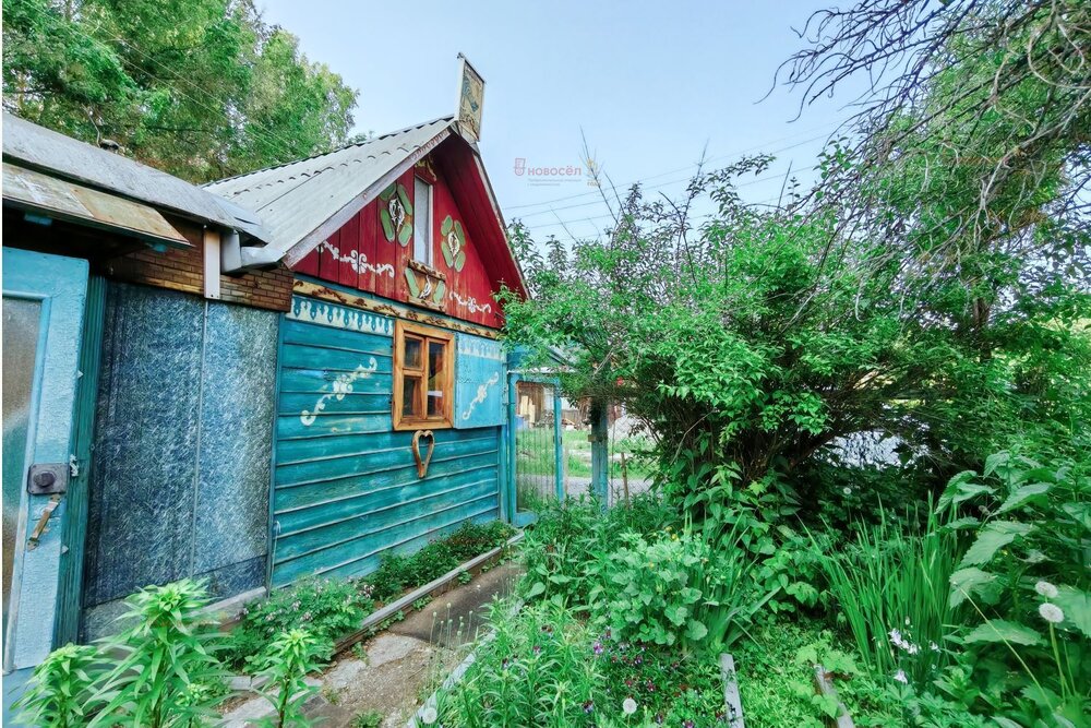 п. Прохладный, к/с Родник (городской округ Белоярский) - фото сада (3)
