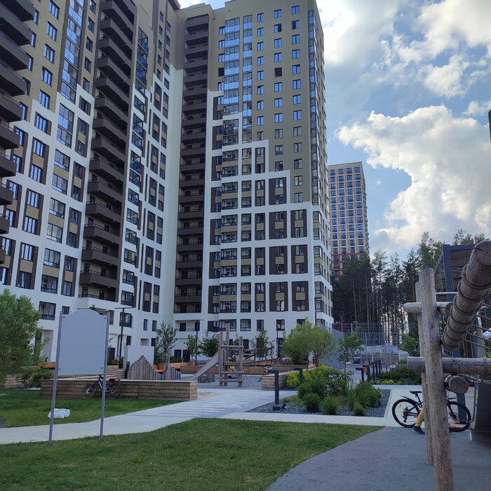 Екатеринбург, ул. Краснолесья, 96 (Академический) - фото квартиры (2)