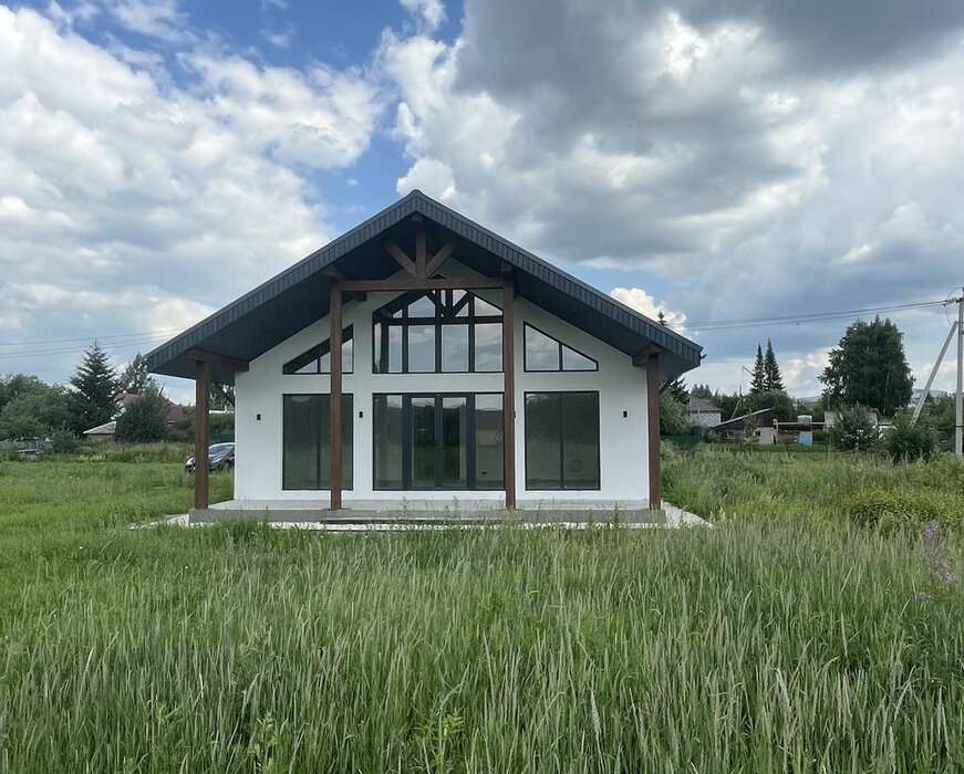 п. Большой Исток, ул. Прибрежная, 7 (городской округ Сысертский) - фото дома (2)