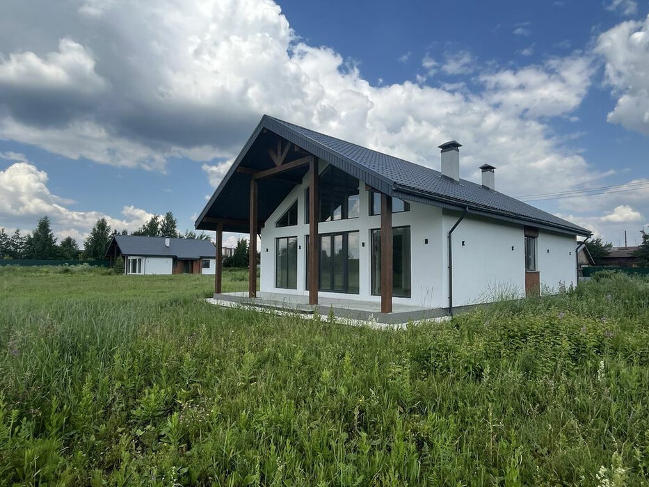 п. Большой Исток, ул. Прибрежная, 7 (городской округ Сысертский) - фото дома (3)