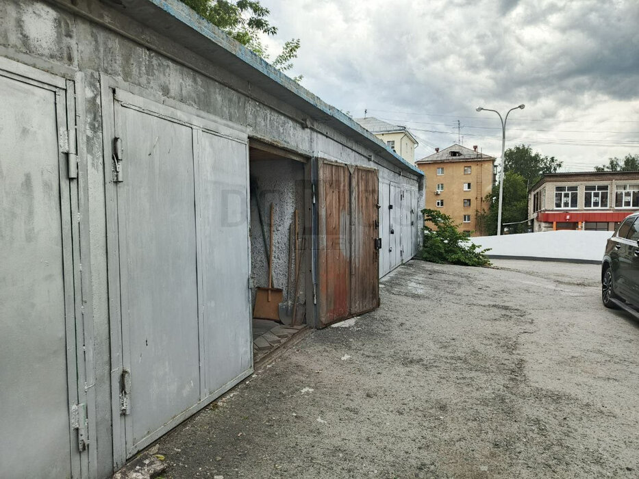 Екатеринбург, ул. Гурзуфская, 7 (Юго-Западный) - фото гаража (5)