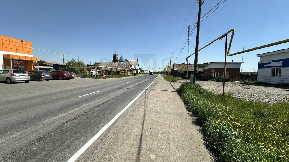 с. Покровское (г.о. Артемовский), ул. Ленина, 185 (городской округ Артемовский) - фото торговой площади (5)