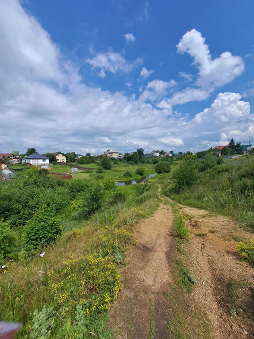 г. Арамиль, ул. Калинина, 71 (городской округ Арамильский) - фото земельного участка (6)