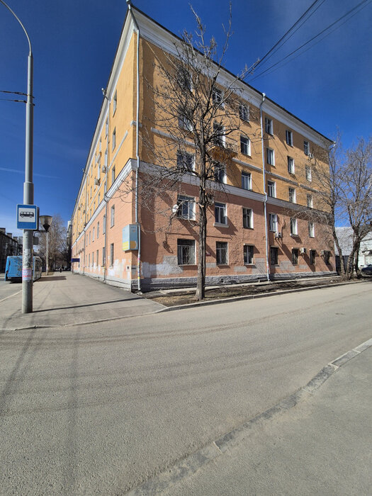 Екатеринбург, ул. Красный, 13 (Центр) - фото комнаты (1)