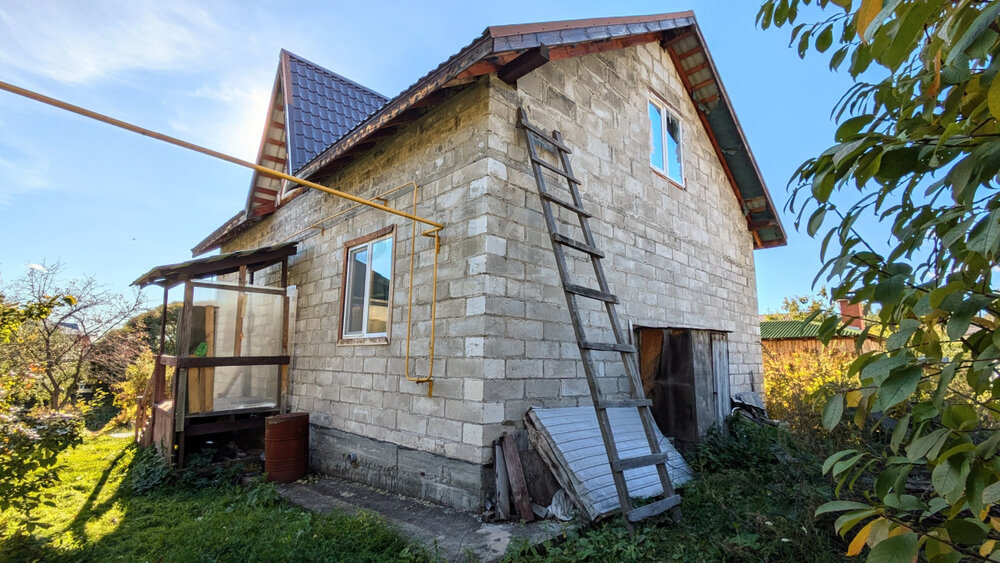 п. Таватуй, ул. Молодежи, 31 (городской округ Невьянский) - фото дома (4)