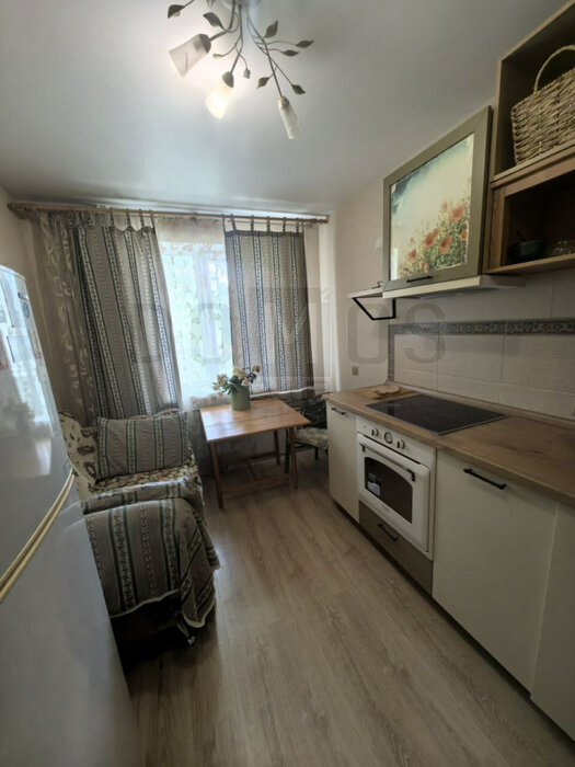 Екатеринбург, ул. Начдива Васильева, 8 (Юго-Западный) - фото квартиры (2)