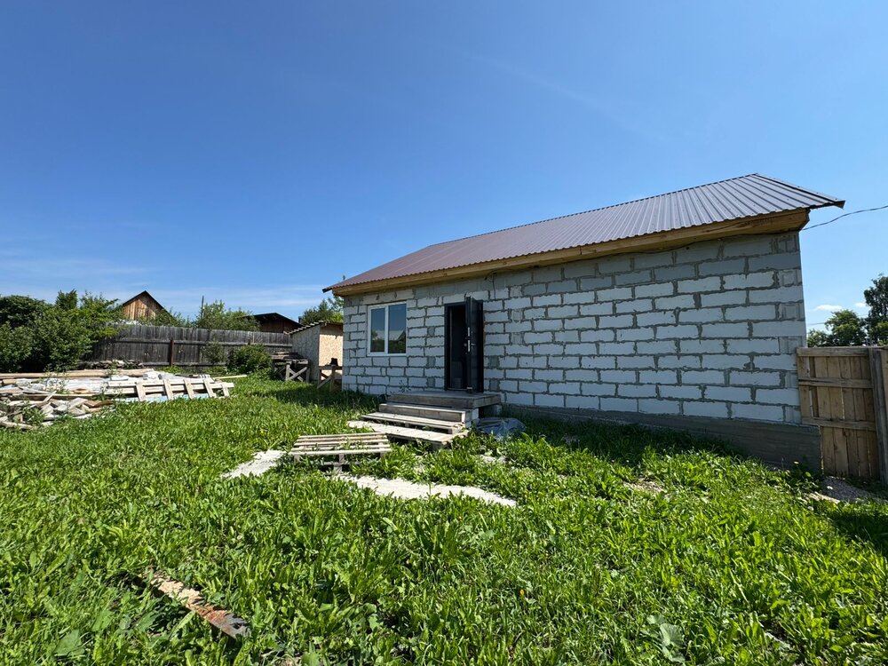 г. Алапаевск, ул. Комсомольская, 31 (городской округ Город Алапаевск) - фото дома (7)