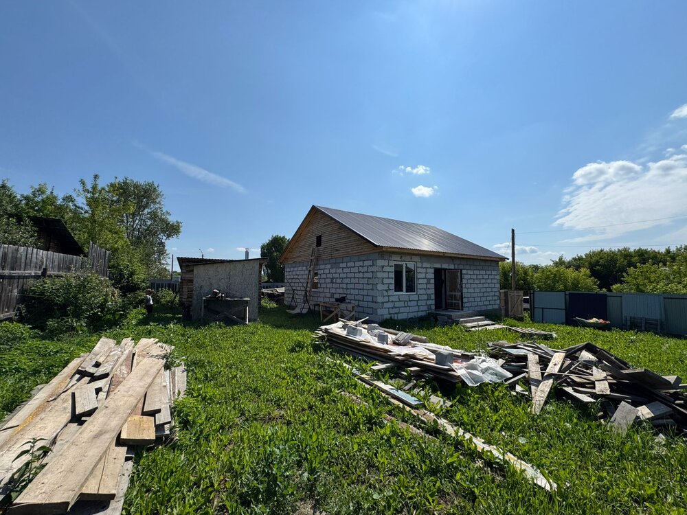 г. Алапаевск, ул. Комсомольская, 31 (городской округ Город Алапаевск) - фото дома (8)