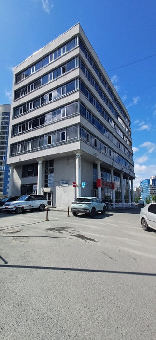 Екатеринбург, ул. Репина, 42А - фото торговой площади (1)