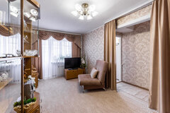 г. Первоуральск, ул. Сантехизделий, 13 (городской округ Первоуральск) - фото квартиры