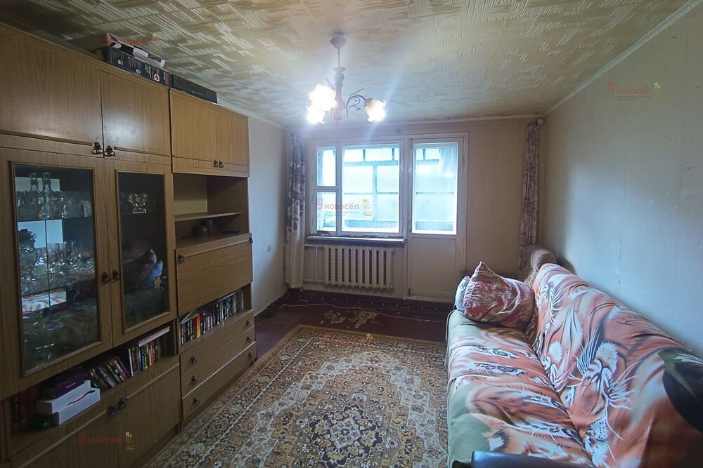 г. Первоуральск, ул. Пролетарская, 76 (городской округ Первоуральск) - фото квартиры (3)