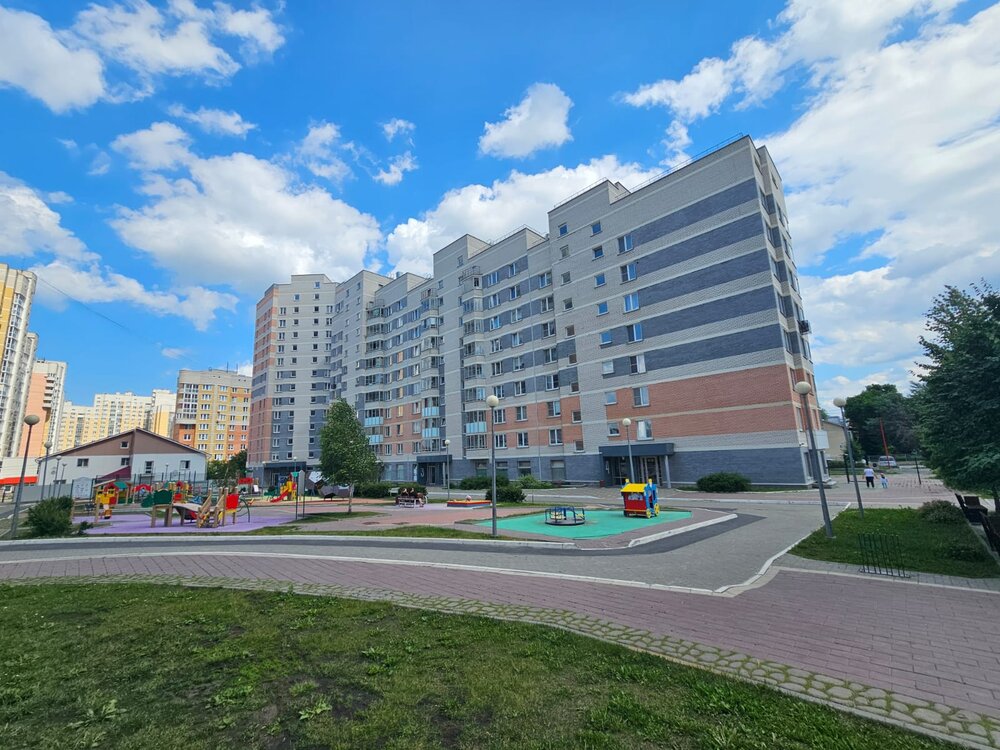Екатеринбург, ул. Бакинских Комиссаров, 93 (Уралмаш) - фото квартиры (1)