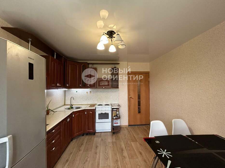 Екатеринбург, ул. Фрезеровщиков, 32 (Эльмаш) - фото квартиры (5)