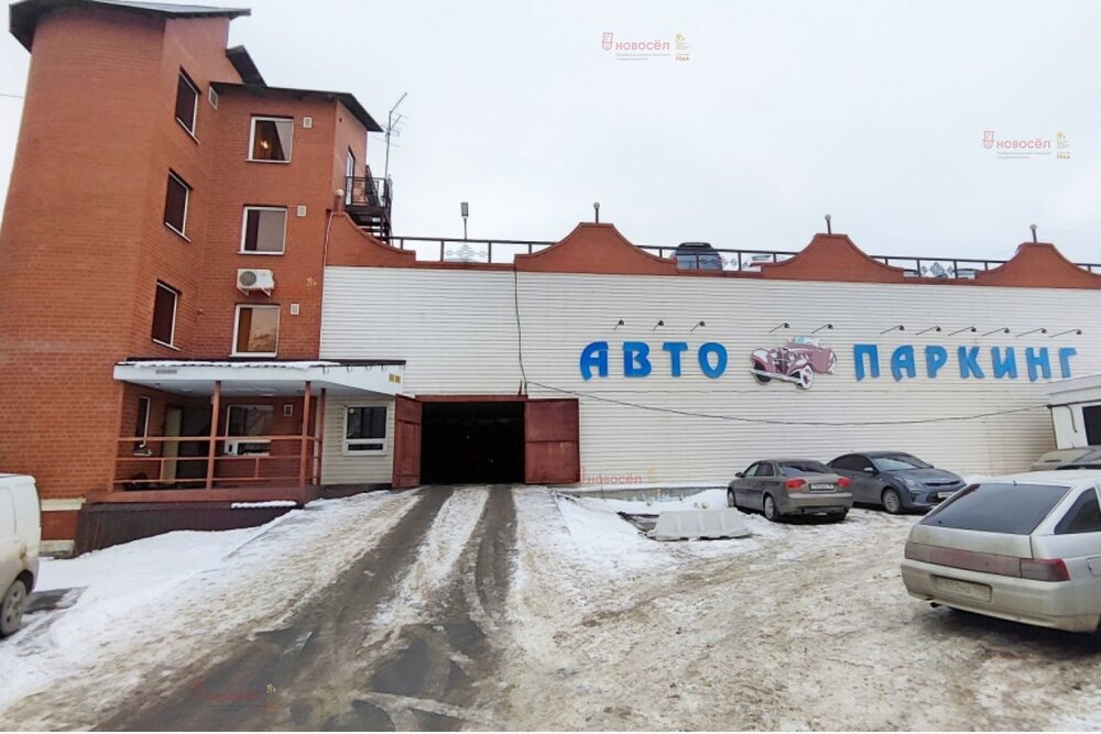 Екатеринбург, ул. Хрустальная, 40 (Синие Камни) - фото гаража (2)