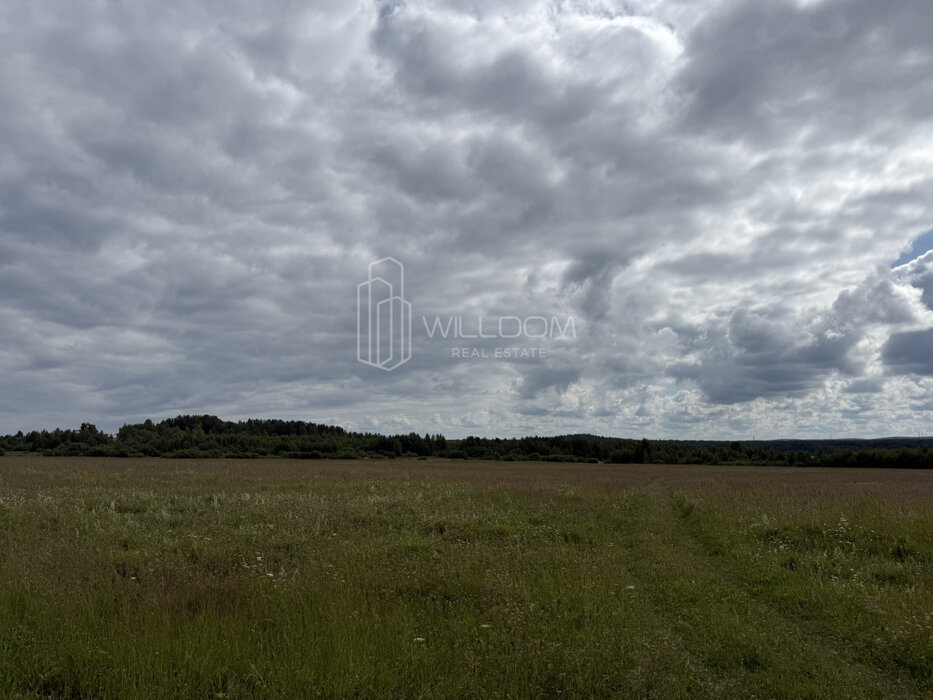 г. Полевской, ул. Комсомольская, 76 (городской округ Полевской) - фото земельного участка (5)