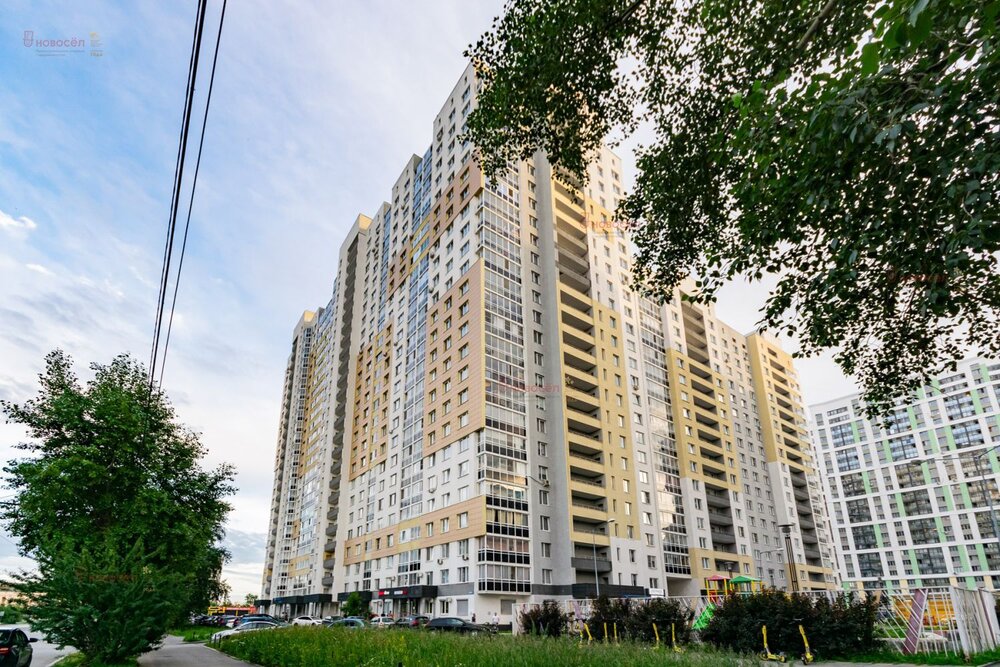 Екатеринбург, ул. Старых Большевиков, 3 (Эльмаш) - фото квартиры (2)