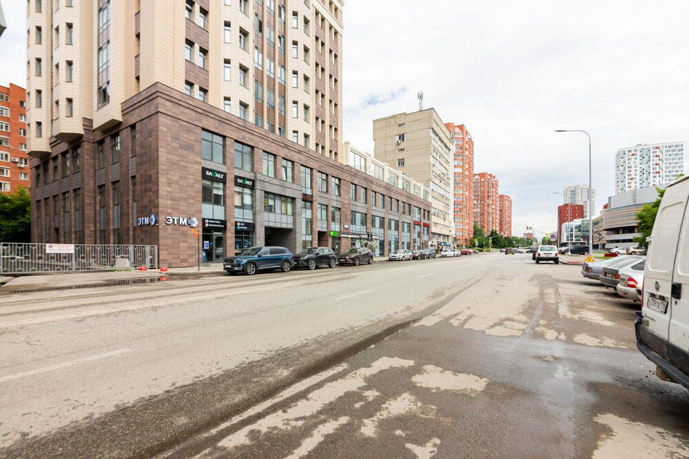 Екатеринбург, ул. Тверитина, 46 (Центр) - фото квартиры (2)