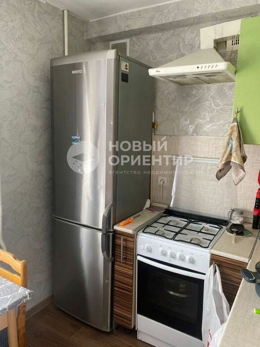 Екатеринбург, ул. Ангарская, 60 (Старая Сортировка) - фото квартиры (6)