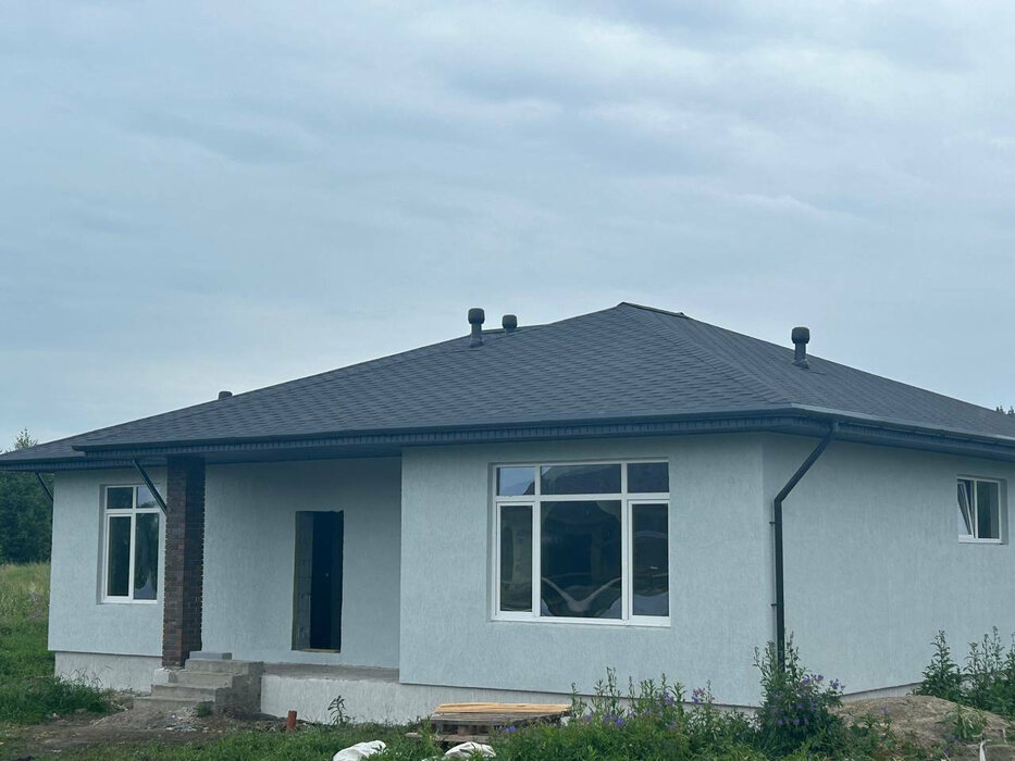 д. Гагарка, ул. Клубная,   (городской округ Заречный) - фото дома (5)
