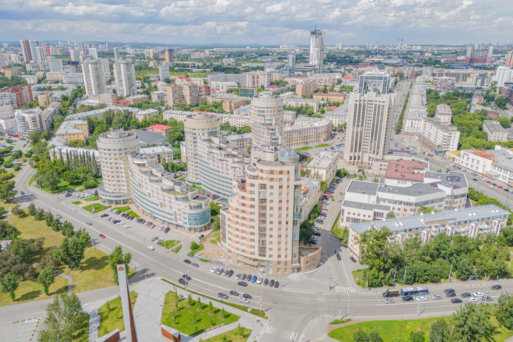 Екатеринбург, ул. Николая Никонова, 4 (Центр) - фото квартиры (2)