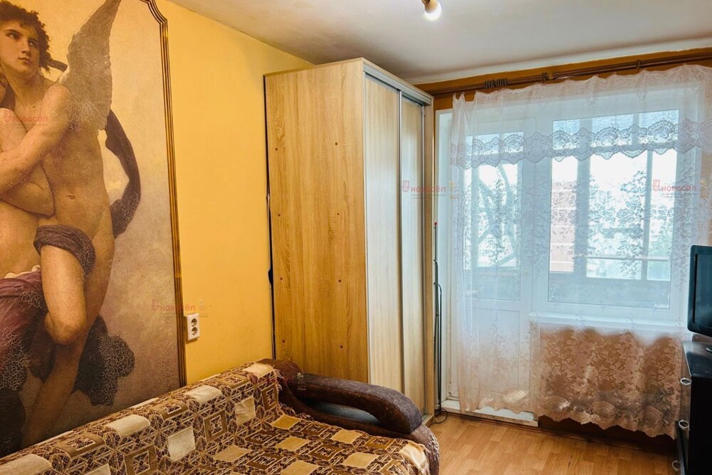 Екатеринбург, ул. Пехотинцев, 12 (Новая Сортировка) - фото комнаты (4)