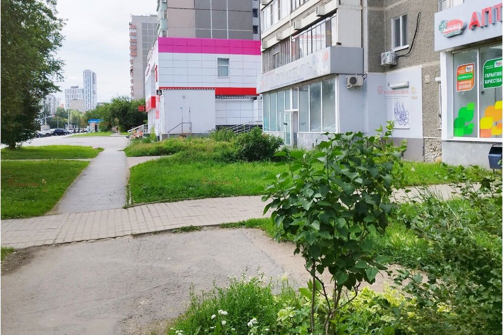 Екатеринбург, ул. Викулова, 32А (ВИЗ) - фото торговой площади (3)