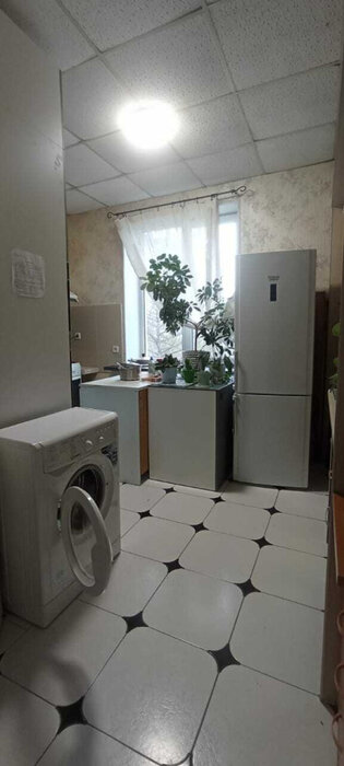 Екатеринбург, ул. Буторина, 26 (Шарташский рынок) - фото комнаты (5)