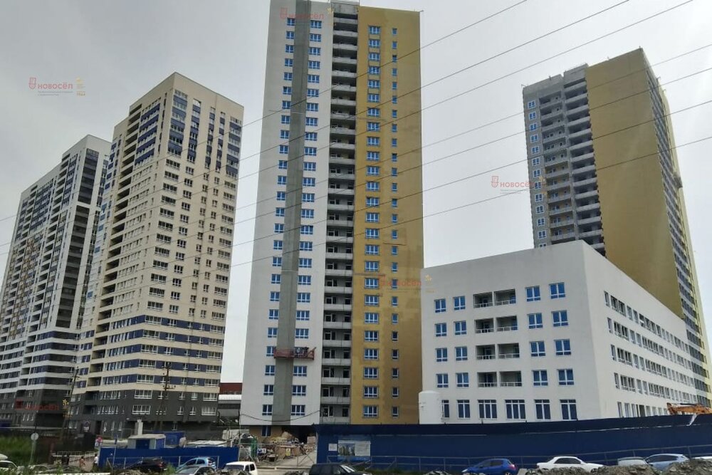 Екатеринбург, ул. Походная, 4, ЖК 