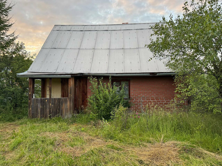п. Сарапулка, ул. Березовая, 24 (городской округ Березовский) - фото дома (3)