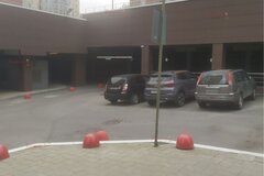 Екатеринбург, ул. Московская, 75 (Центр) - фото гаража